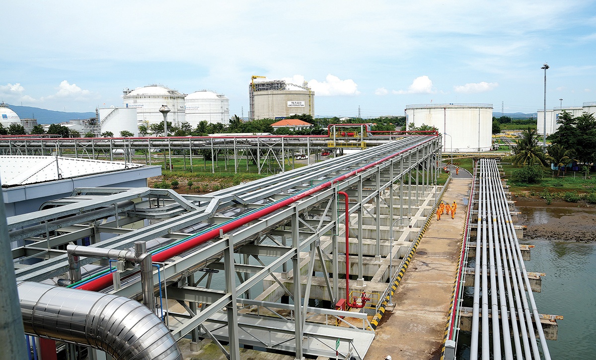 LNG - Trụ cột chuyển tiếp năng lượng”