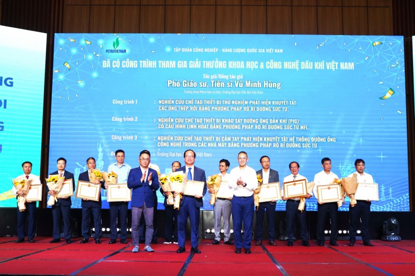 Đưa nghiên cứu khoa học từ giảng đường ra thực tiễn sản xuất dầu khí - năng lượng”