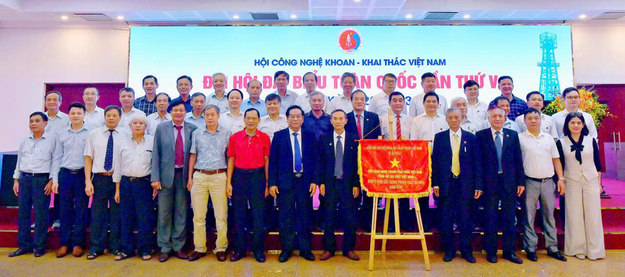 Khẳng định uy tín chuyên môn Petrovietnam trong lĩnh vực khoan – khai thác”